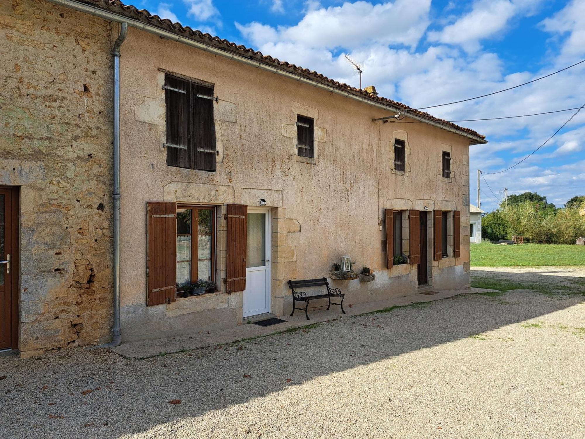 Sanxay Domaine De La Briouse B&B 외부 사진