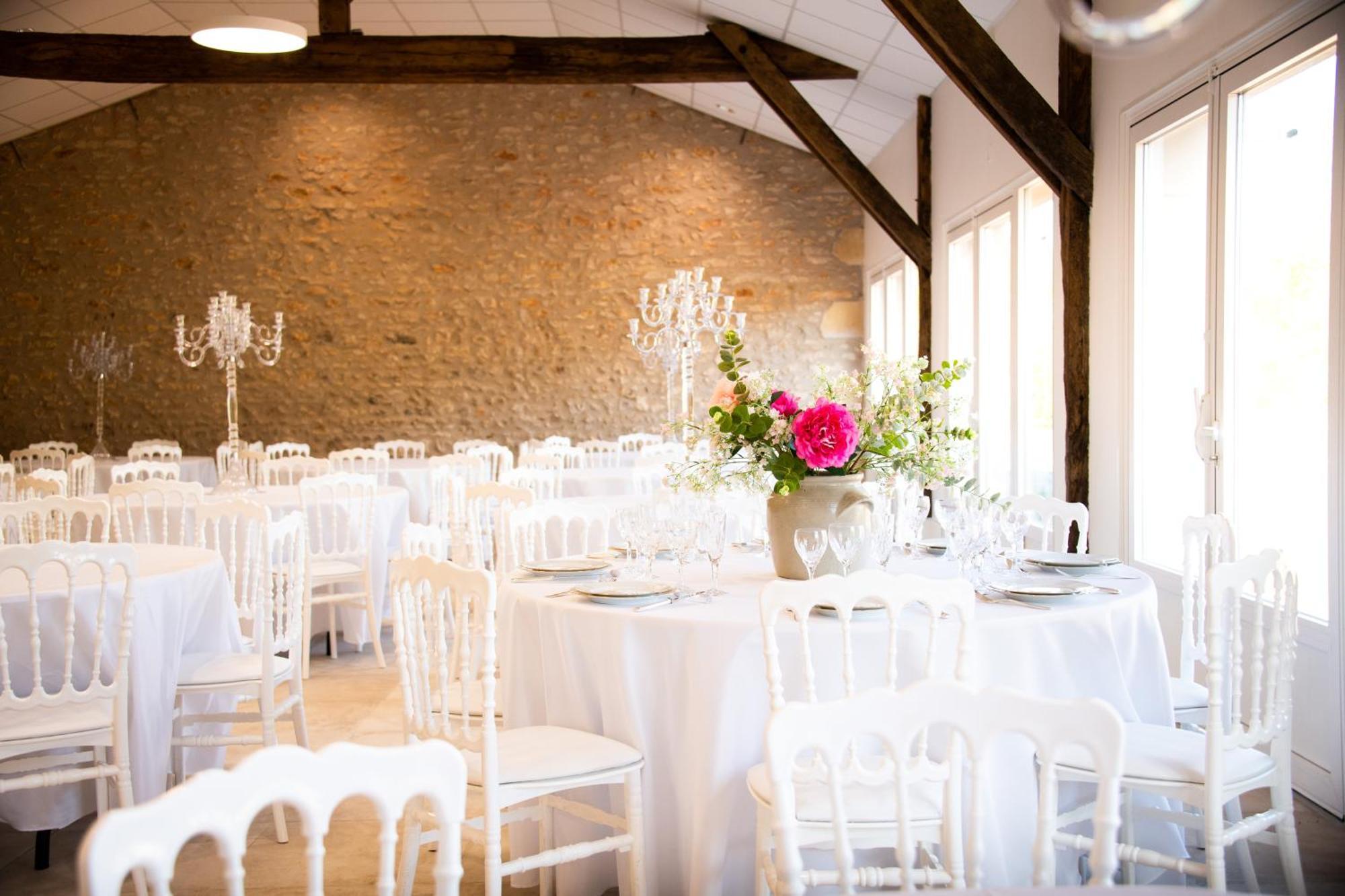 Sanxay Domaine De La Briouse B&B 외부 사진