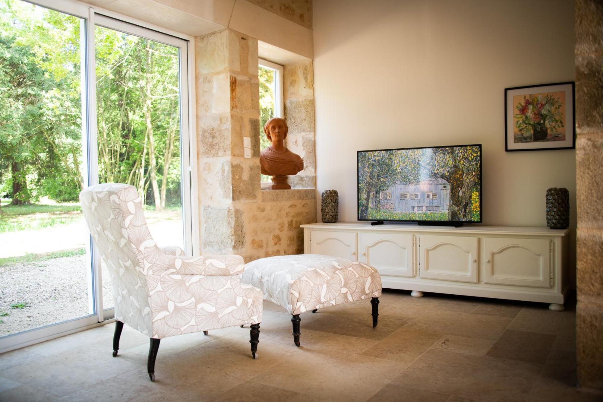 Sanxay Domaine De La Briouse B&B 외부 사진